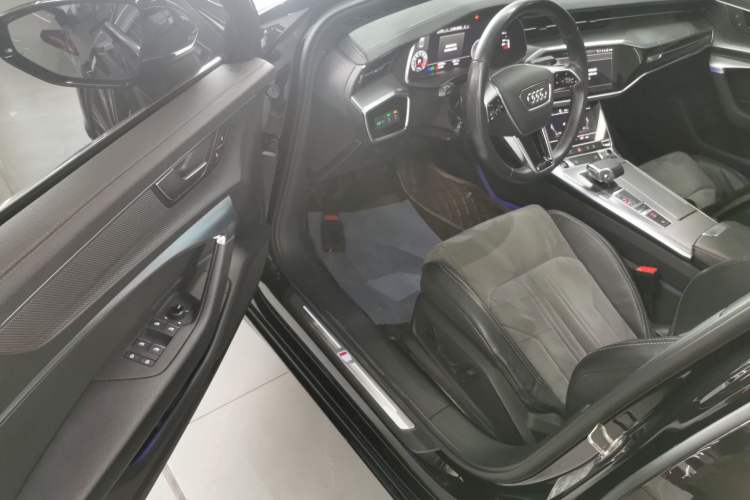 Used Audi A6L 2022 45 TFSI Prestige Dynamic Edition Driver Seat