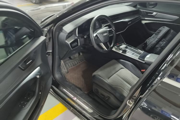 Used Audi A6L 2022 40 TFSI Luxury Dynamic Model Driver Seat