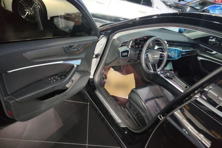 Used Audi A6L 2022 40 TFSI Luxury Prestige Edition Driver Seat
