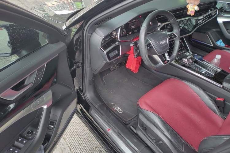 Used Audi A6L 2022 45 TFSI Prestige Dynamic Edition Driver Seat