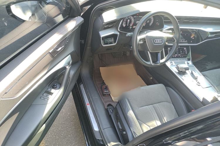 Used Audi A6L 2022 40 TFSI Luxury Dynamic Model Driver Seat