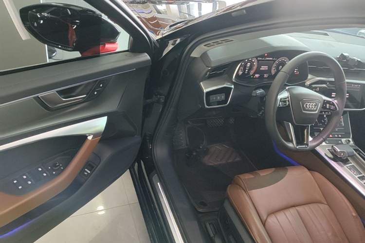 Used Audi A6L 2022 45 TFSI Prestige Elegant Edition Driver Seat