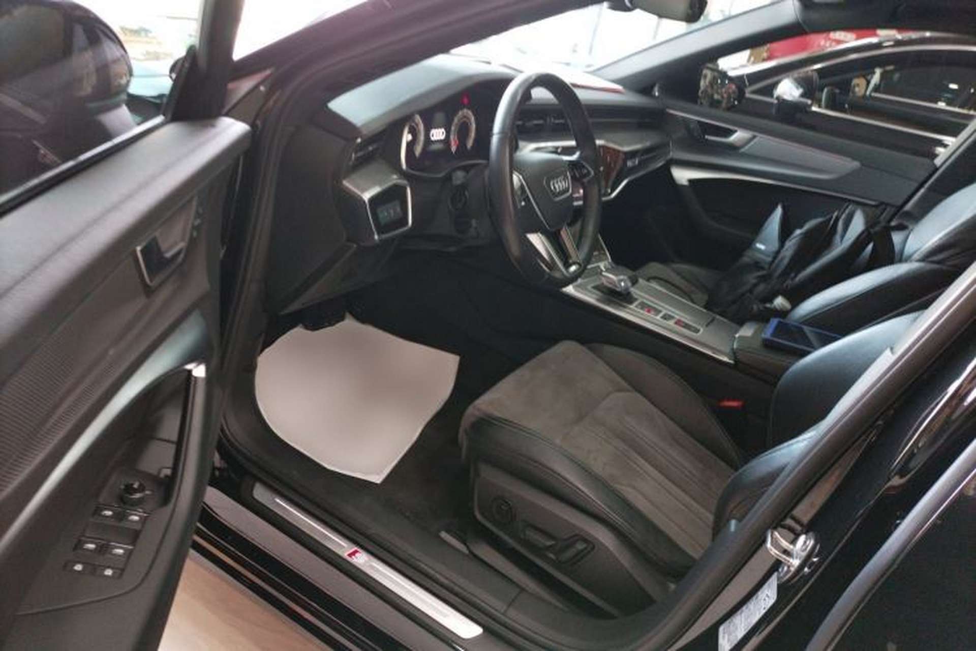 Used Audi A6L 2022 45 TFSI Prestige Dynamic Edition Driver Seat