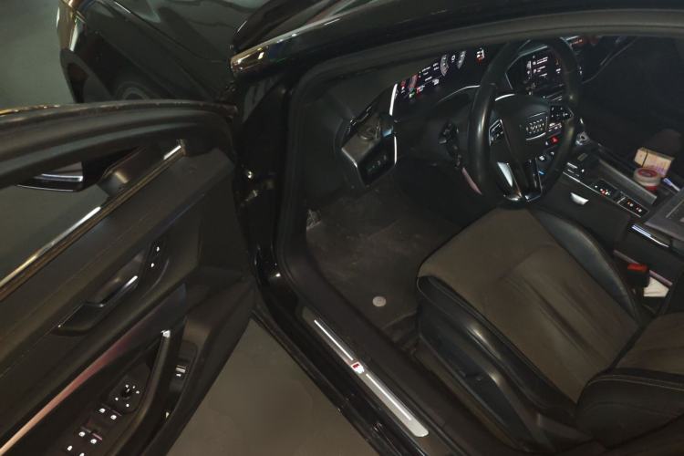 Used Audi A6L 2022 45 TFSI Prestige Dynamic Edition Driver Seat
