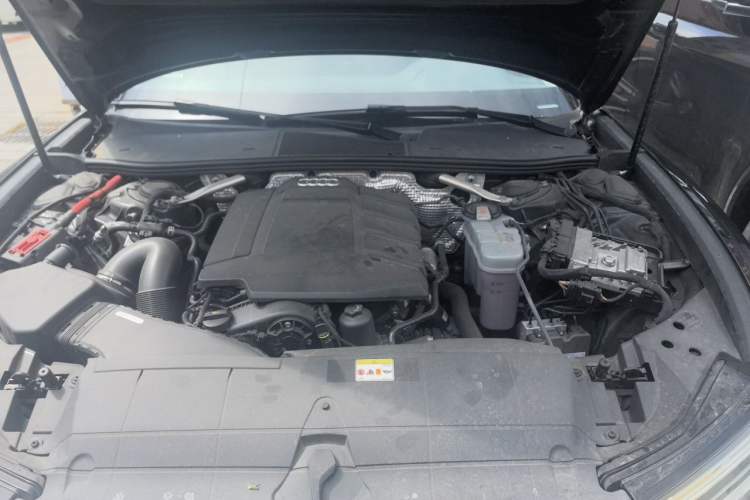 Used Audi A6L 2022 40 TFSI Luxury Prestige Edition Engine Bay