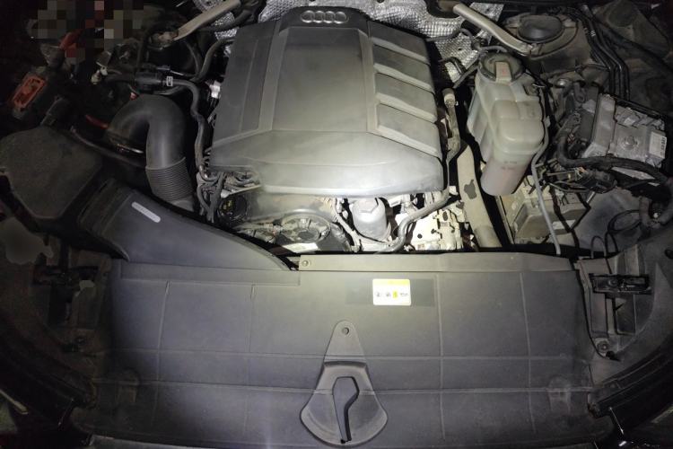 Used Audi A6L 2022 40 TFSI Luxury Prestige Edition Engine Bay