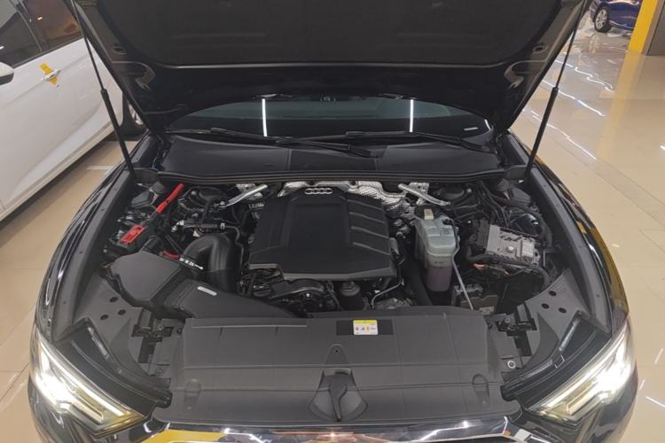 Used Audi A6L 2022 45 TFSI Prestige Elegant Edition Engine Bay