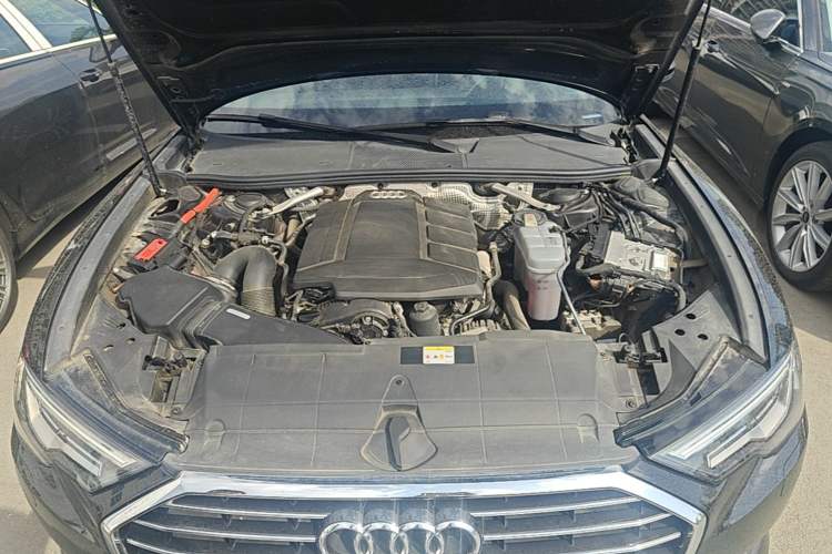 Used Audi A6L 2022 40 TFSI Luxury Prestige Edition Engine Bay