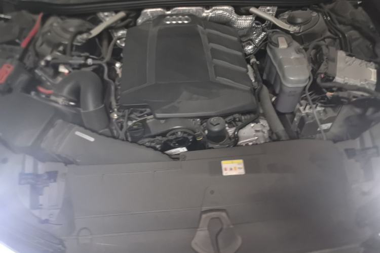 Used Audi A6L 2022 45 TFSI quattro Prestige Dynamic Edition Engine Bay