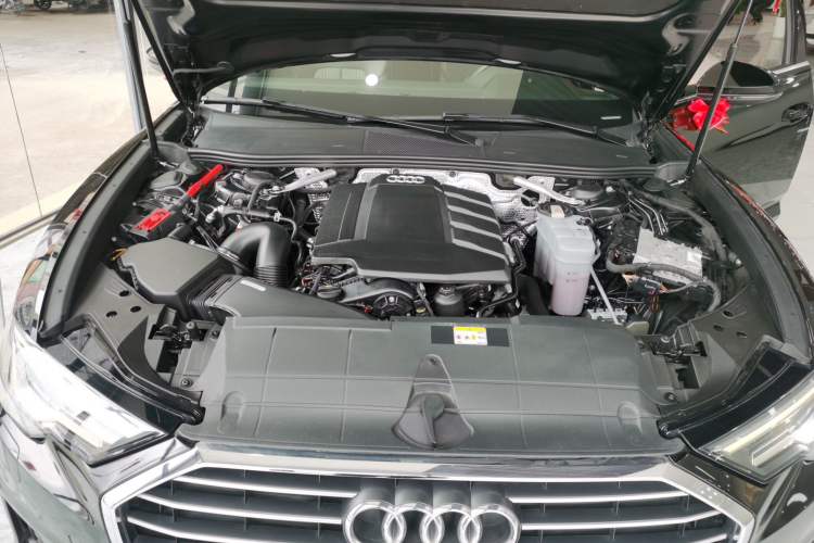 Used Audi A6L 2022 45 TFSI Prestige Dynamic Edition Engine Bay