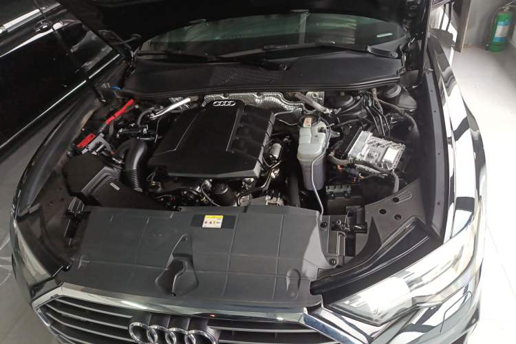 Used Audi A6L 2022 45 TFSI Prestige Dynamic Edition Engine Bay