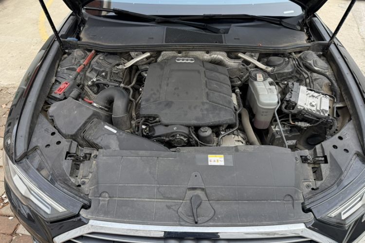 Used Audi A6L 2022 45 TFSI Prestige Dynamic Edition Engine Bay