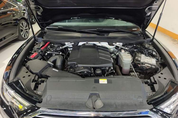 Used Audi A6L 2022 45 TFSI Prestige Dynamic Edition Engine Bay