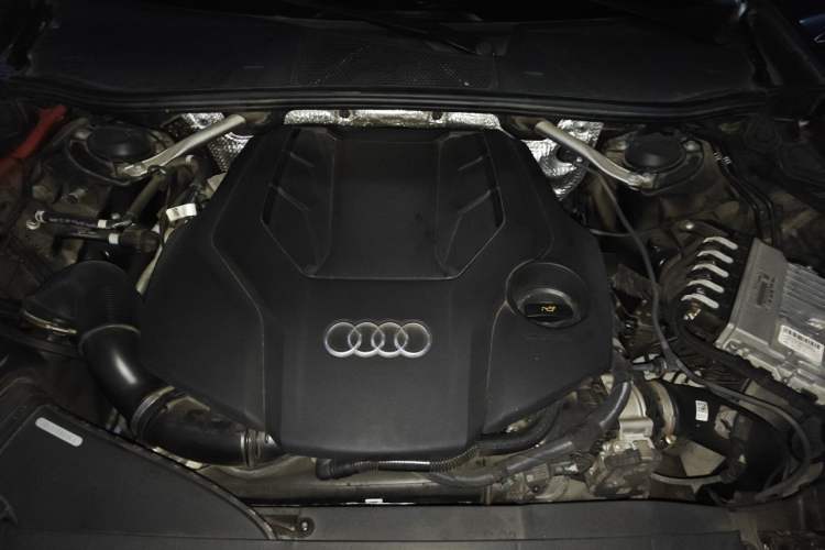 Used Audi A6L 2022 55 TFSI quattro Prestige Dynamic Edition Engine Bay