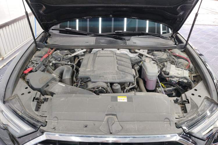 Used Audi A6L 2022 45 TFSI Prestige Dynamic Edition Engine Bay