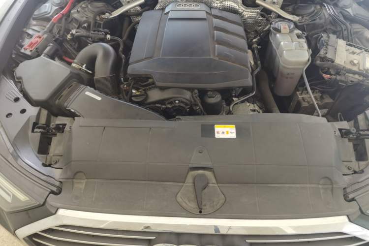 Used Audi A6L 2022 45 TFSI Prestige Dynamic Edition Engine Bay