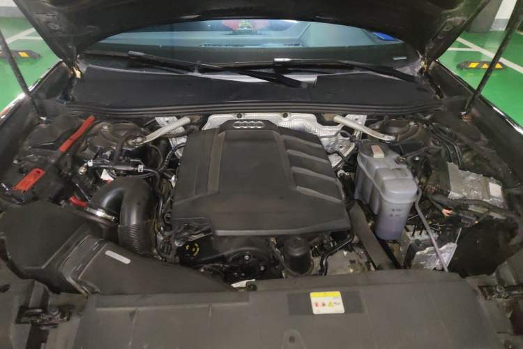 Used Audi A6L 2022 45 TFSI quattro Prestige Dynamic Edition Engine Bay
