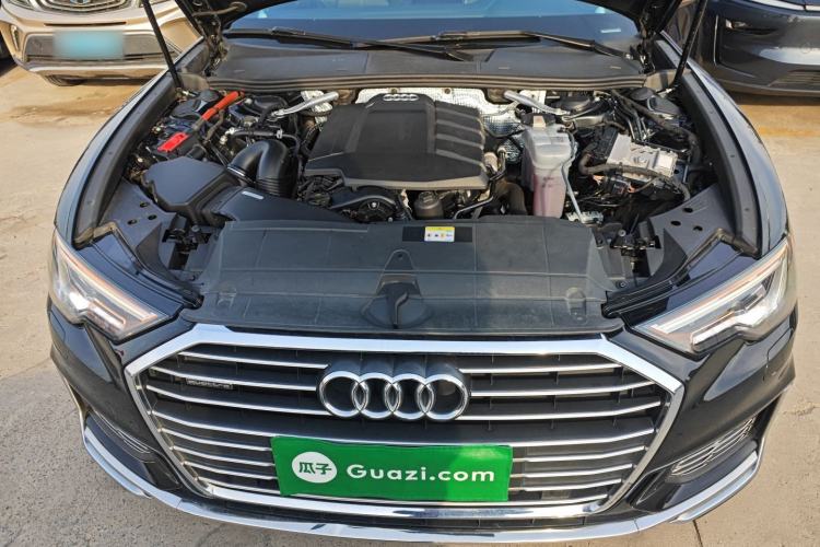 Used Audi A6L 2022 40 TFSI Luxury Dynamic Model Engine Bay