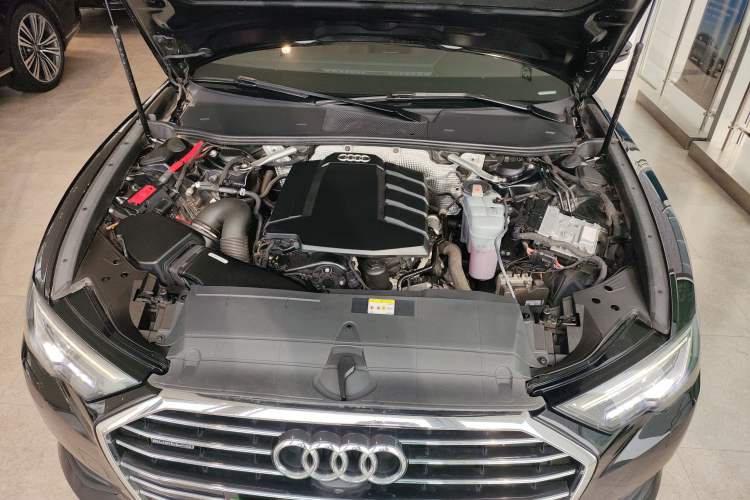 Used Audi A6L 2022 45 TFSI quattro Prestige Elegant Edition Engine Bay