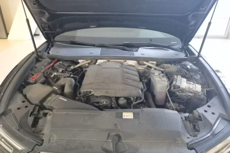 Used Audi A6L 2022 45 TFSI Prestige Dynamic Edition Engine Bay