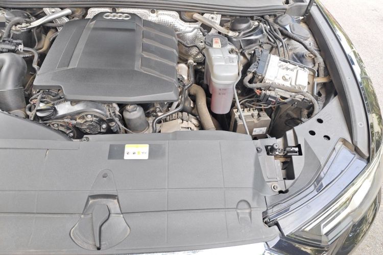 Used Audi A6L 2022 45 TFSI Prestige Elegant Edition Engine Bay Left