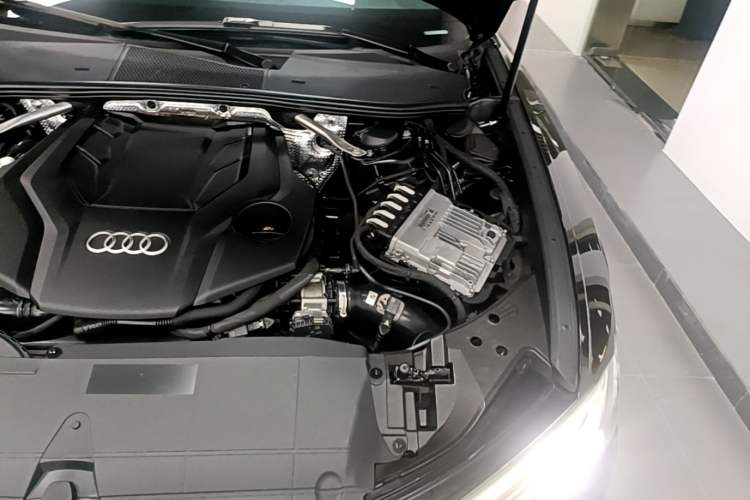 Used Audi A6L 2022 55 TFSI quattro Prestige Elegant Edition Engine Bay Left