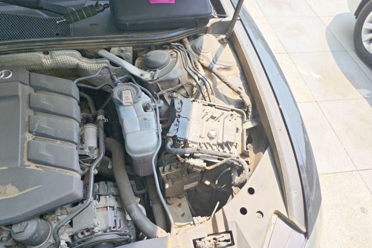 Used Audi A6L 2022 45 TFSI Prestige Dynamic Edition Engine Bay Left