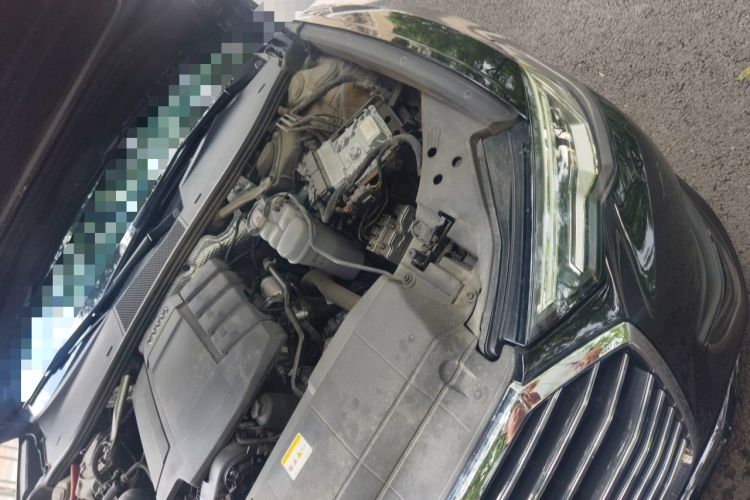 Used Audi A6L 2022 45 TFSI quattro Prestige Elegant Edition Engine Bay Left