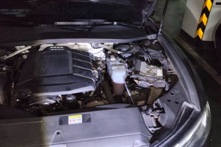 Used Audi A6L 2022 45 TFSI Prestige Elegant Edition Engine Bay Left