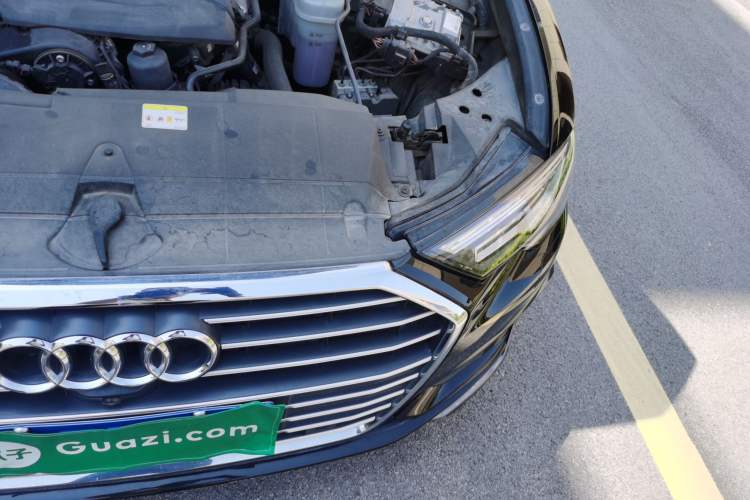 Used Audi A6L 2022 40 TFSI Luxury Dynamic Model Engine Bay Left
