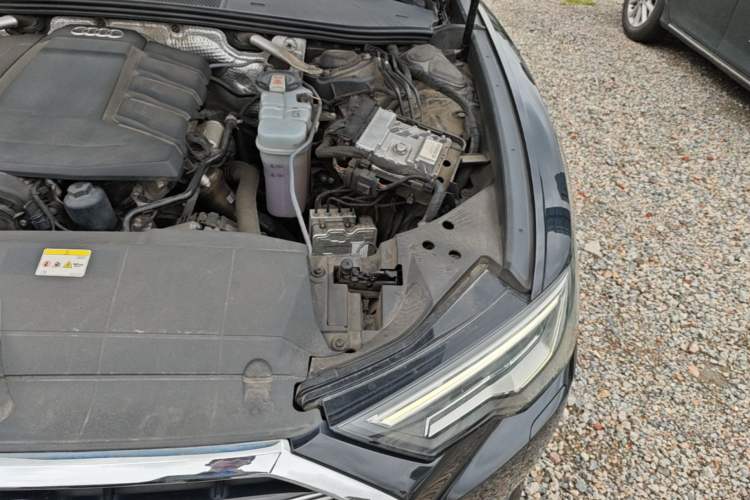 Used Audi A6L 2022 45 TFSI quattro Prestige Elegant Edition Engine Bay Left