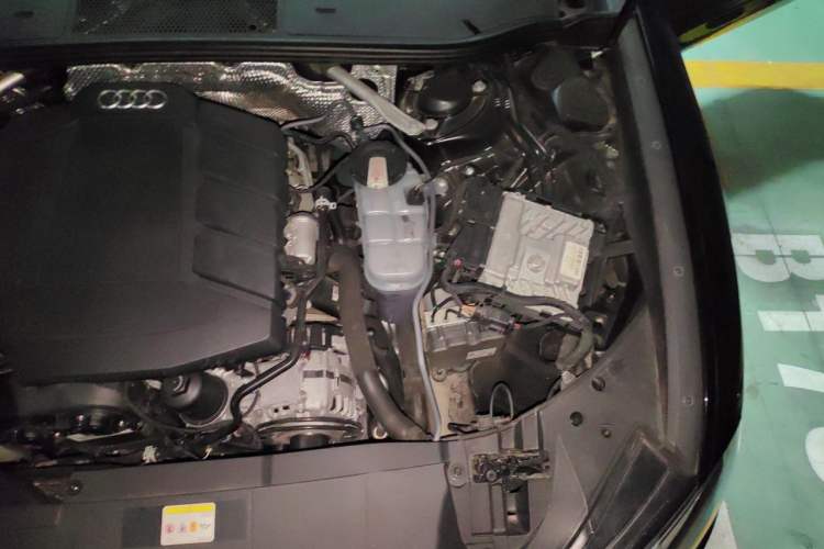 Used Audi A6L 2022 45 TFSI quattro Prestige Dynamic Edition Engine Bay Left
