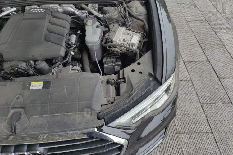Used Audi A6L 2022 45 TFSI Prestige Dynamic Edition Engine Bay Left