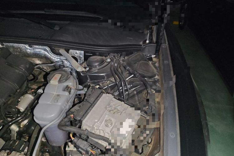 Used Audi A6L 2022 45 TFSI Prestige Dynamic Edition Engine Bay Left