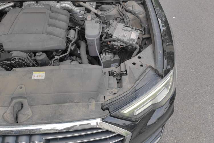 Used Audi A6L 2022 45 TFSI quattro Prestige Dynamic Edition Engine Bay Left
