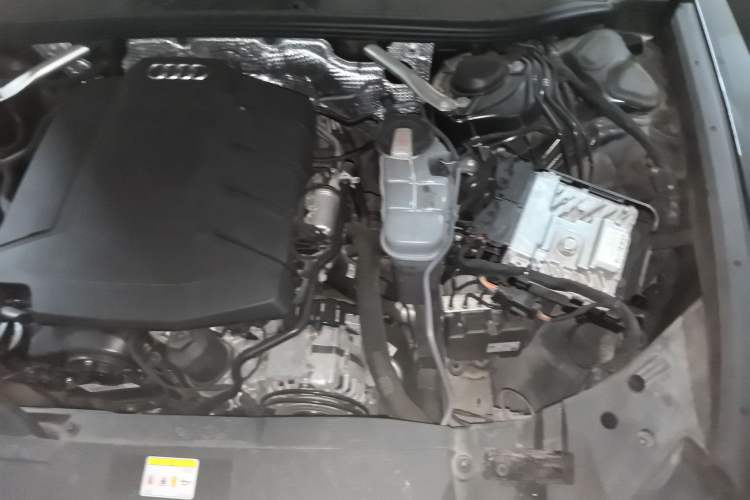Used Audi A6L 2022 45 TFSI Prestige Elegant Edition Engine Bay Left