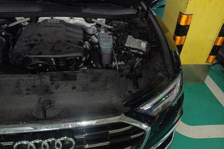 Used Audi A6L 2022 45 TFSI Prestige Dynamic Edition Engine Bay Left