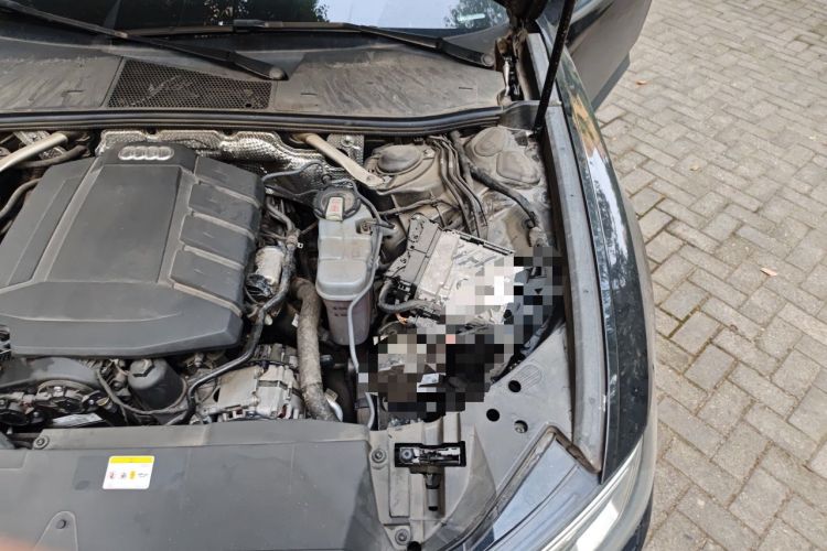 Used Audi A6L 2022 45 TFSI quattro Prestige Dynamic Edition Engine Bay Left