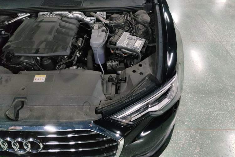 Used Audi A6L 2022 45 TFSI Prestige Elegant Edition Engine Bay Left
