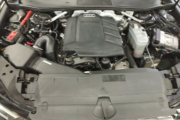 Used Audi A6L 2022 40 TFSI Luxury Prestige Edition Engine Bay
