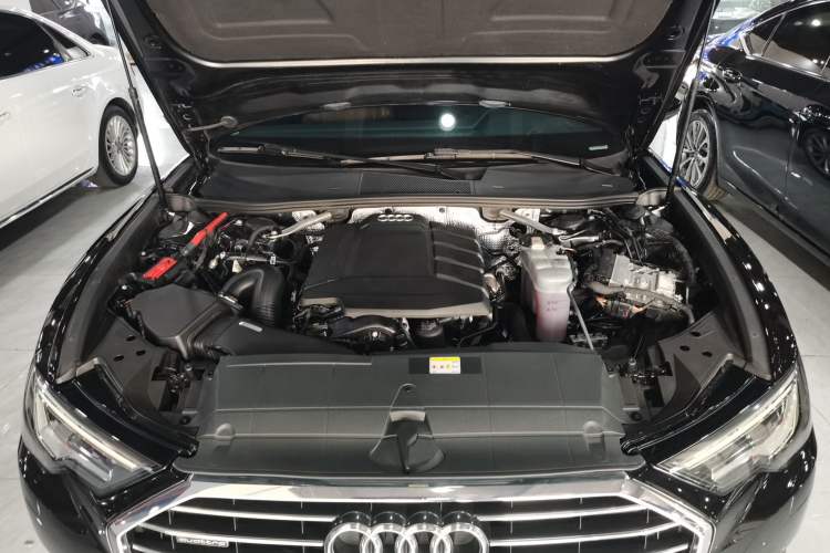 Used Audi A6L 2022 40 TFSI Luxury Prestige Edition Engine Bay