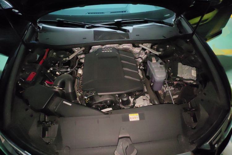 Used Audi A6L 2022 45 TFSI quattro Prestige Dynamic Edition Engine Bay