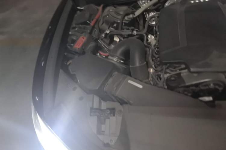 Used Audi A6L 2022 45 TFSI quattro Prestige Dynamic Edition Engine Bay Right