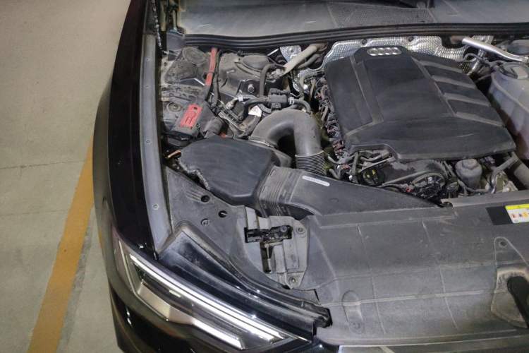 Used Audi A6L 2022 45 TFSI Prestige Dynamic Edition Engine Bay Right