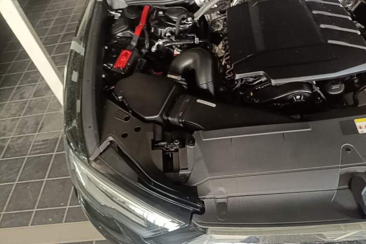 Used Audi A6L 2022 45 TFSI quattro Prestige Dynamic Edition Engine Bay Right