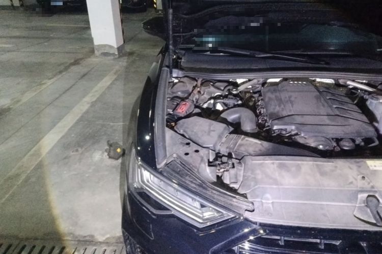 Used Audi A6L 2022 40 TFSI Luxury Dynamic Model Engine Bay Right