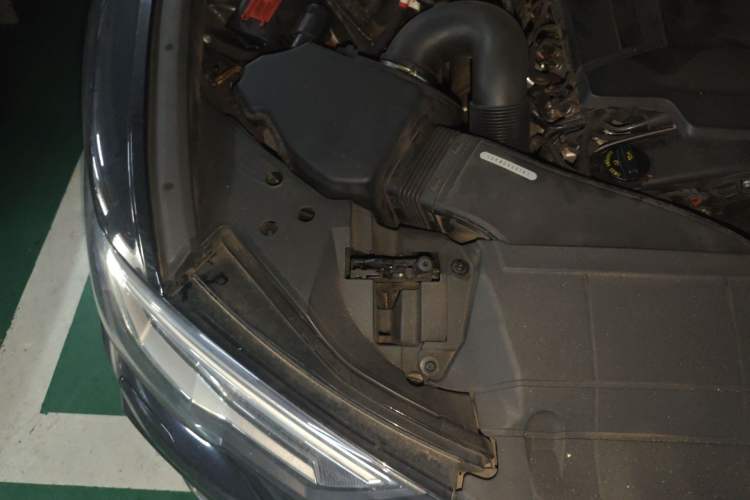 Used Audi A6L 2022 45 TFSI Prestige Dynamic Edition Engine Bay Right