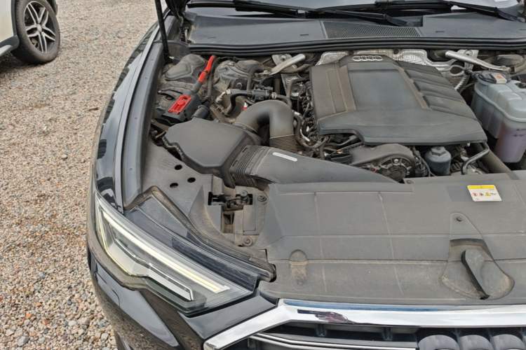Used Audi A6L 2022 45 TFSI quattro Prestige Elegant Edition Engine Bay Right