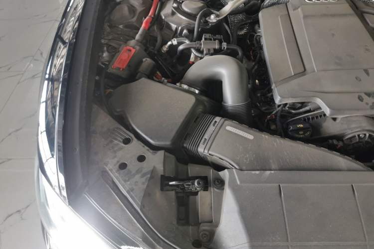 Used Audi A6L 2022 45 TFSI Prestige Dynamic Edition Engine Bay Right