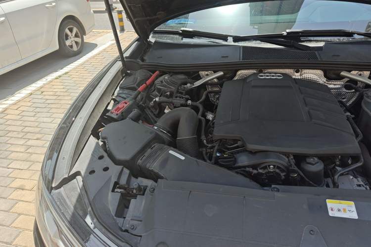 Used Audi A6L 2022 45 TFSI quattro Prestige Dynamic Edition Engine Bay Right